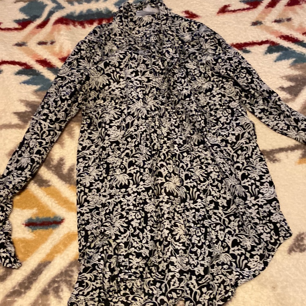 Acacia Milos long Sleeve